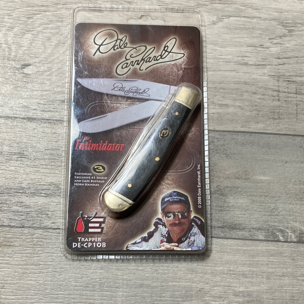 Dale Earnhardt Trapper Knife with Black Handle